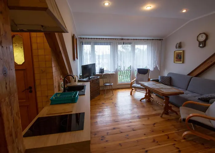 Wyspa Uznam - Moniuszki 5 Świnoujście